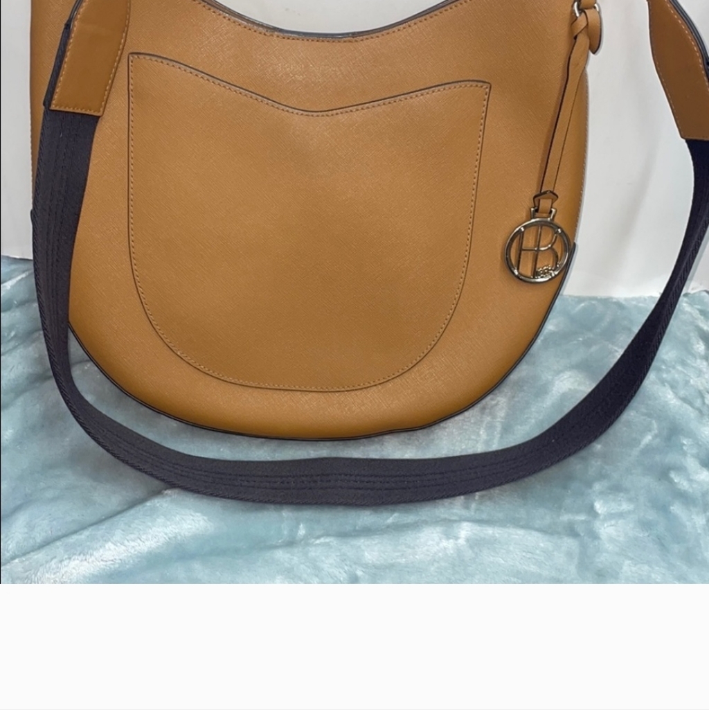 Henri Bendel Tan And Black Shoulder Bag Nwot